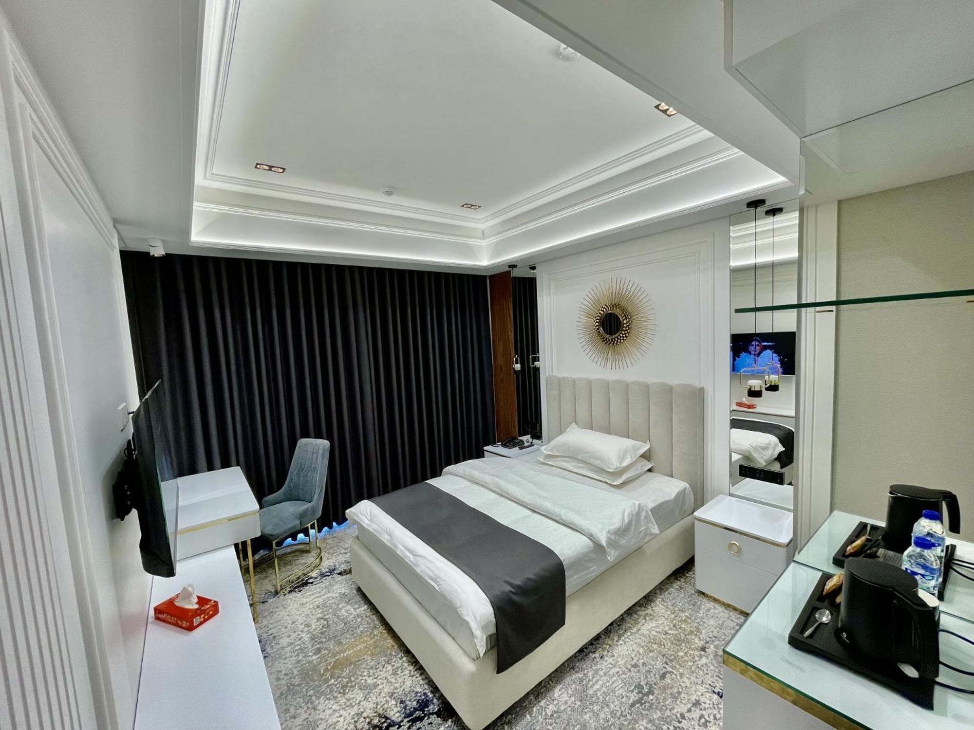 Hotel Sultan Qarshi Ngoại thất bức ảnh