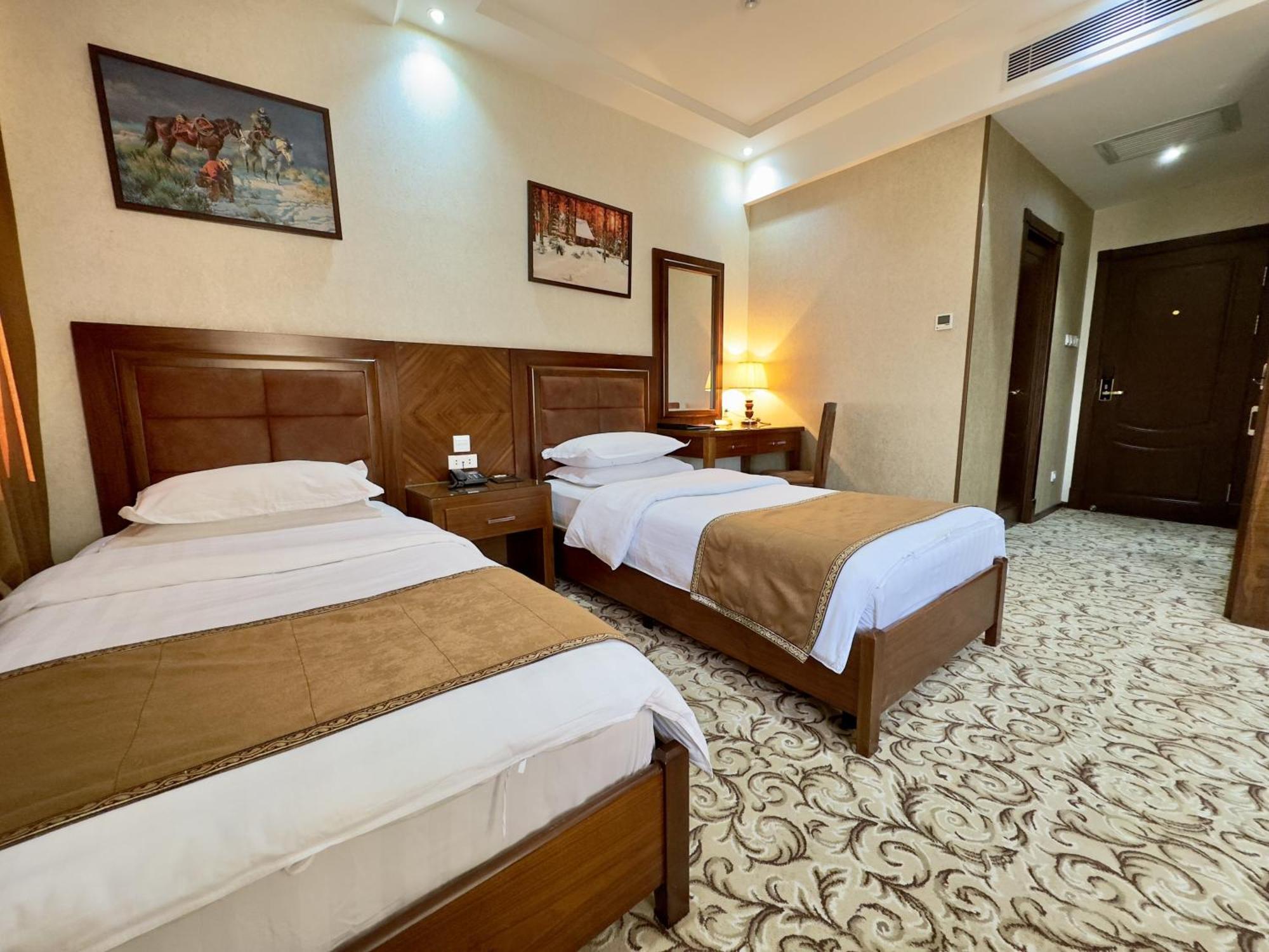 Hotel Sultan Qarshi Ngoại thất bức ảnh