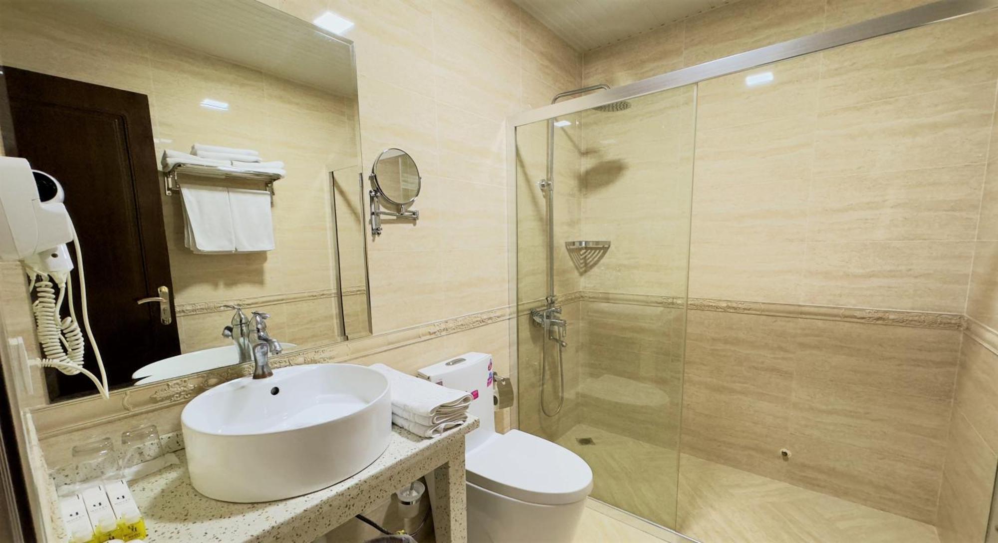 Hotel Sultan Qarshi Ngoại thất bức ảnh